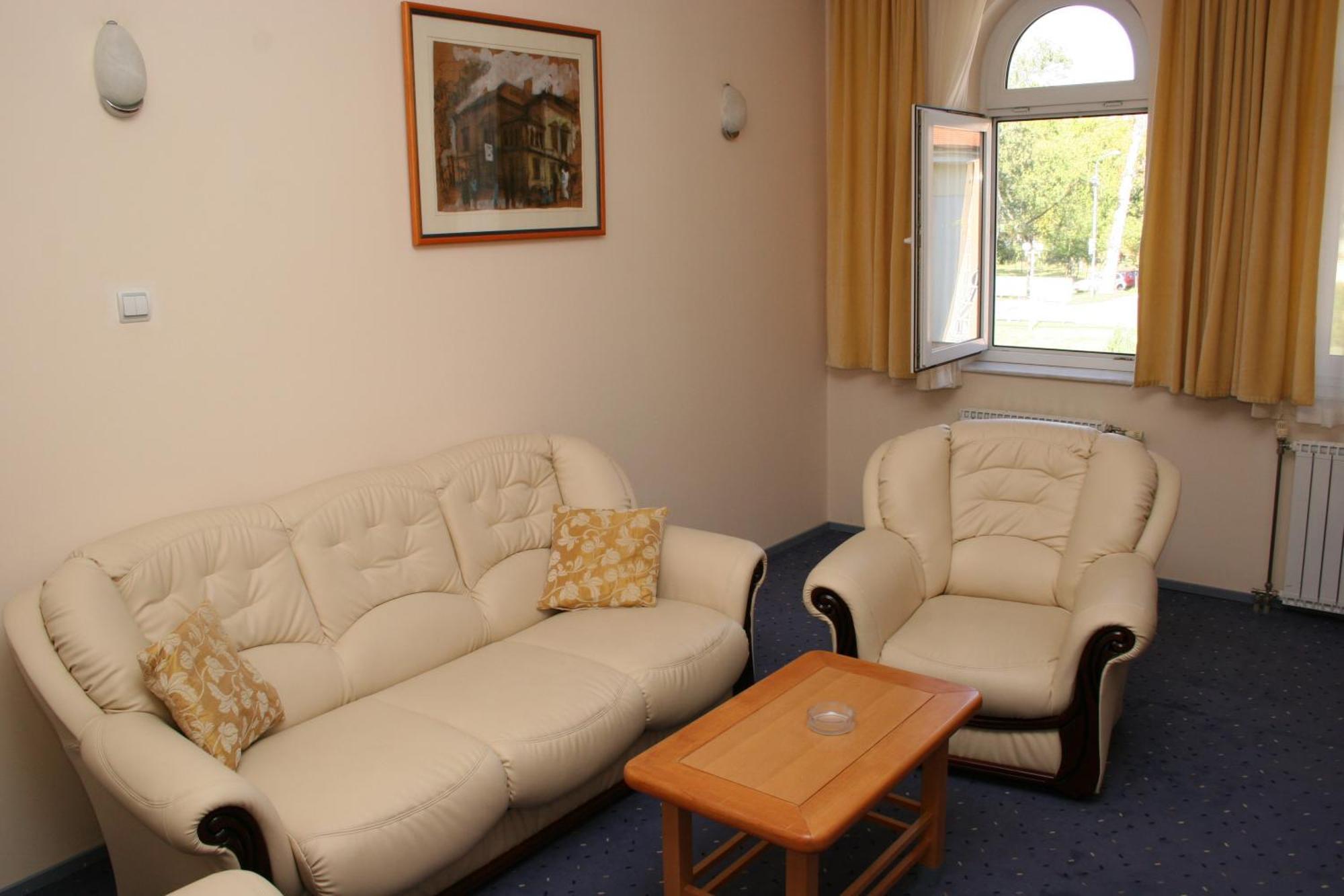 Hotel Prezident Palic Ruang foto