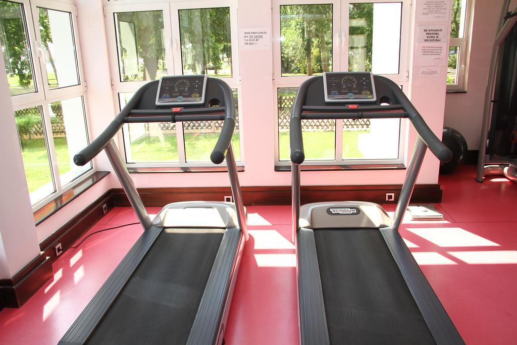 Hotel Prezident Palic Bagian luar foto
