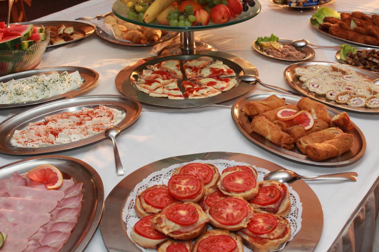 Hotel Prezident Palic Bagian luar foto